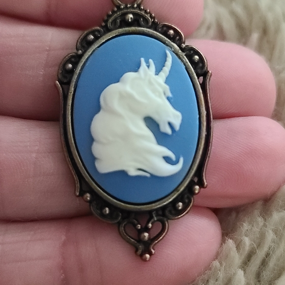 Blue and White Unicorn Cameo Pendant Necklace - Picture 7 of 7